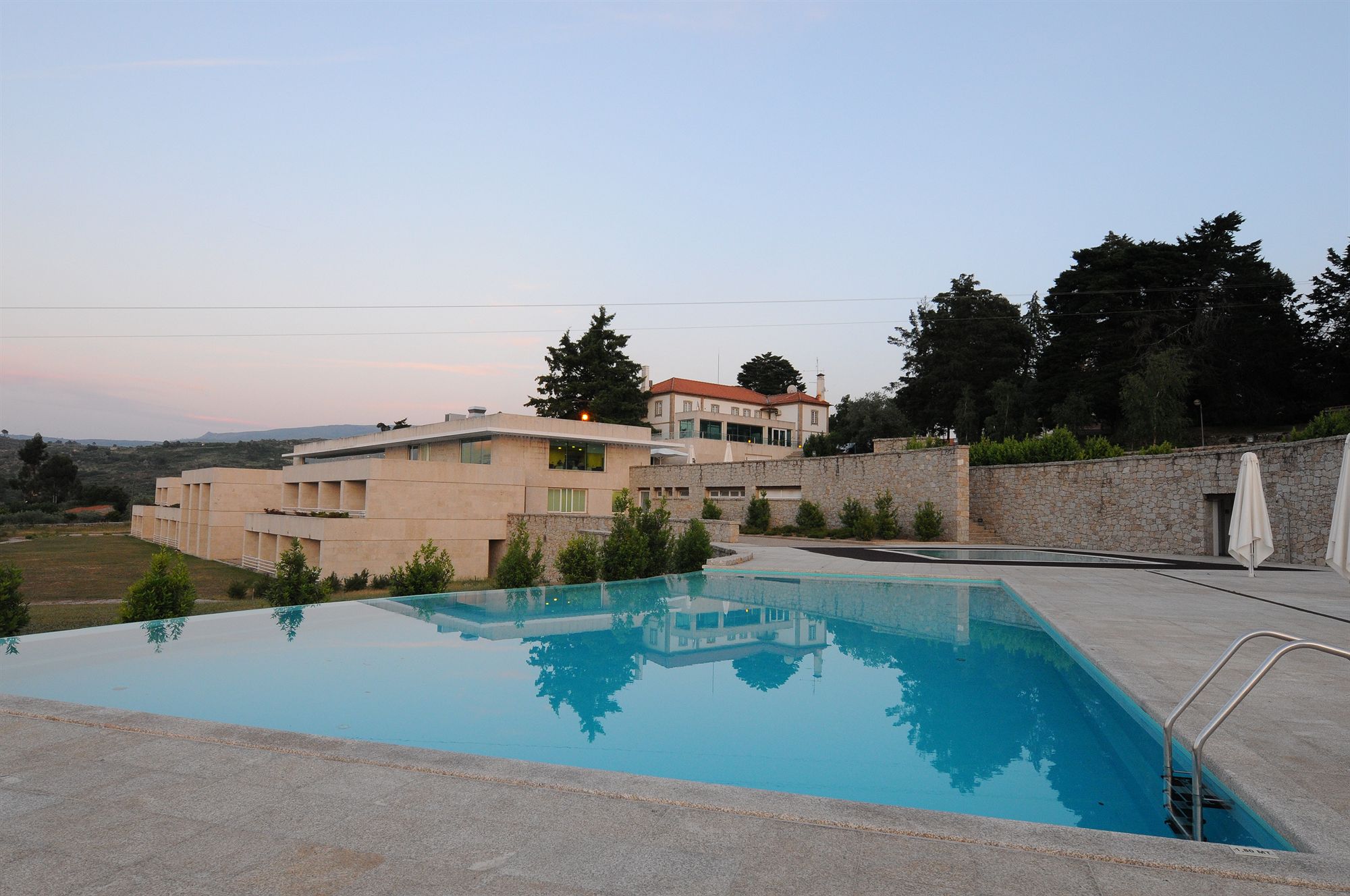 Фото Inatel Vila Ruiva Hotel