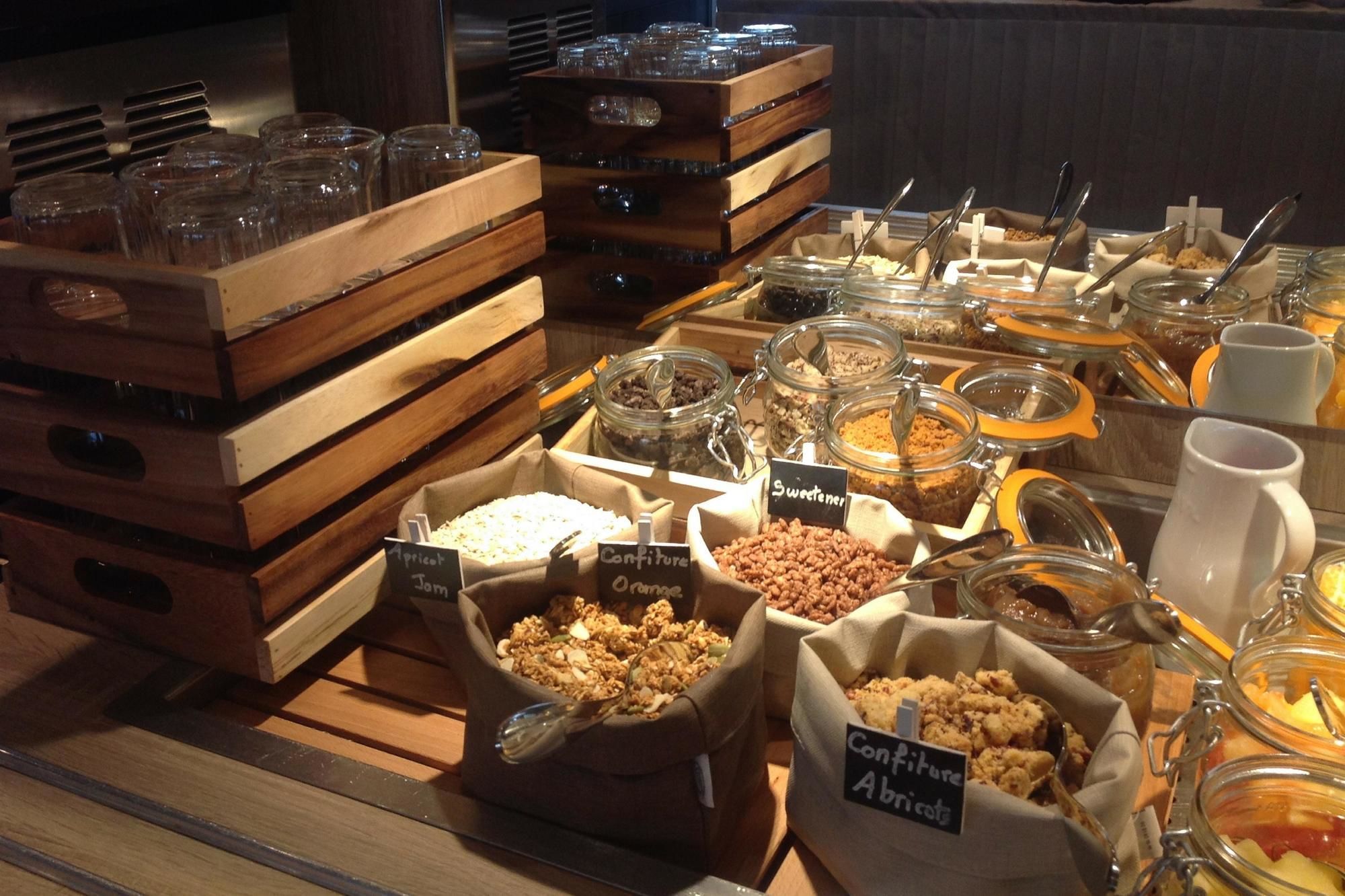 Фото Kyriad Prestige Vannes Centre - Palais des Arts