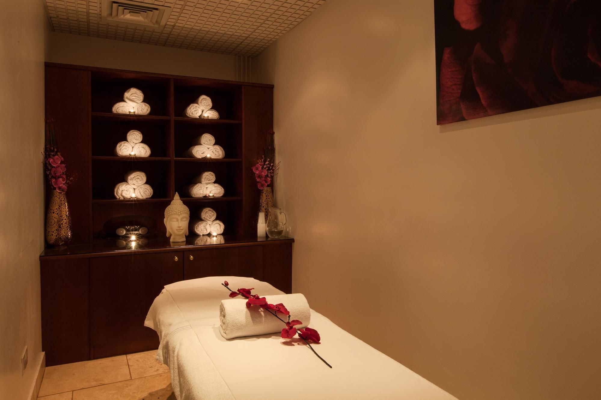 Фото Best Western Plus The Connaught Hotel & SPA