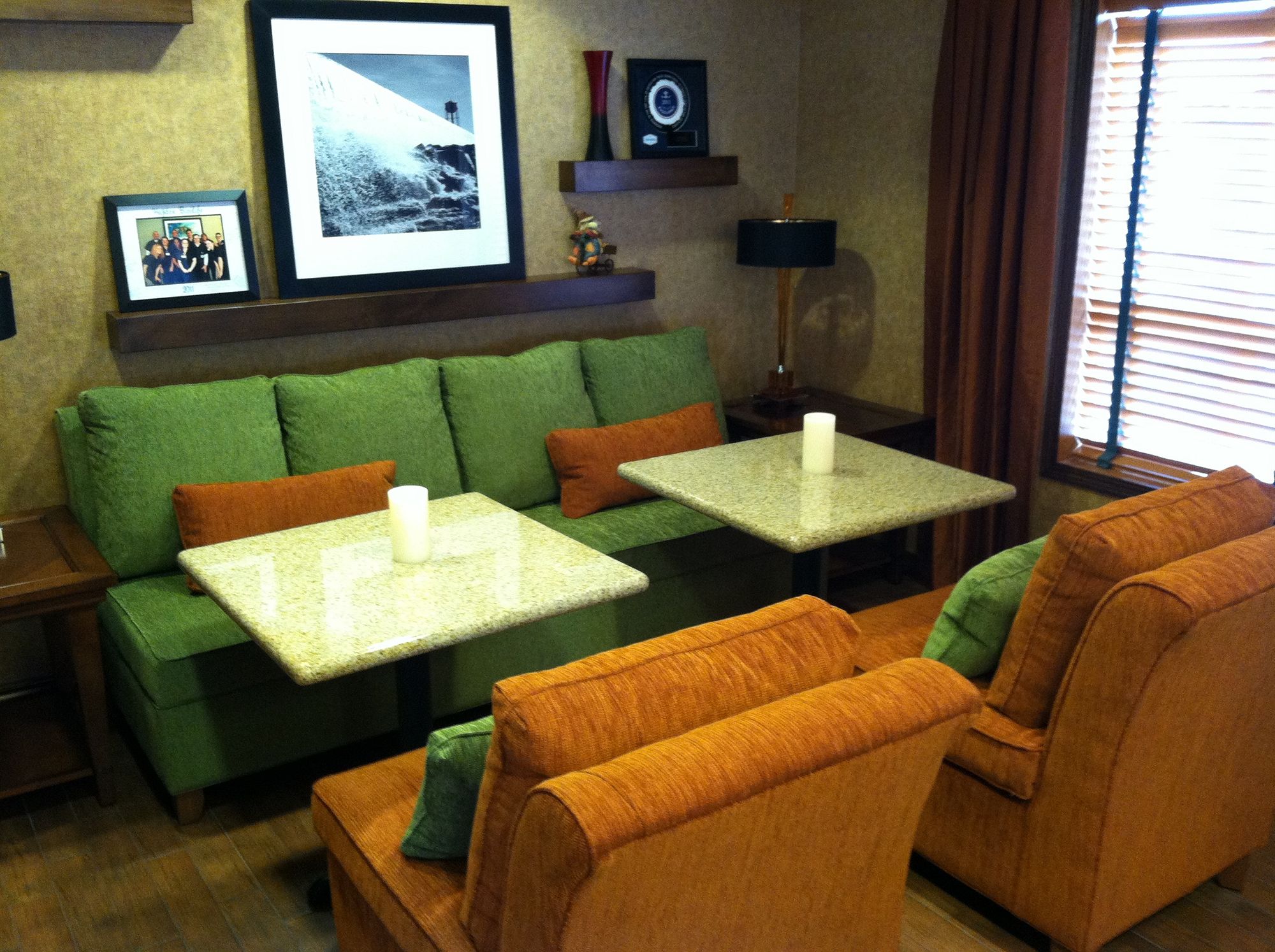 Фото Hampton Inn Idaho Falls At the Mall