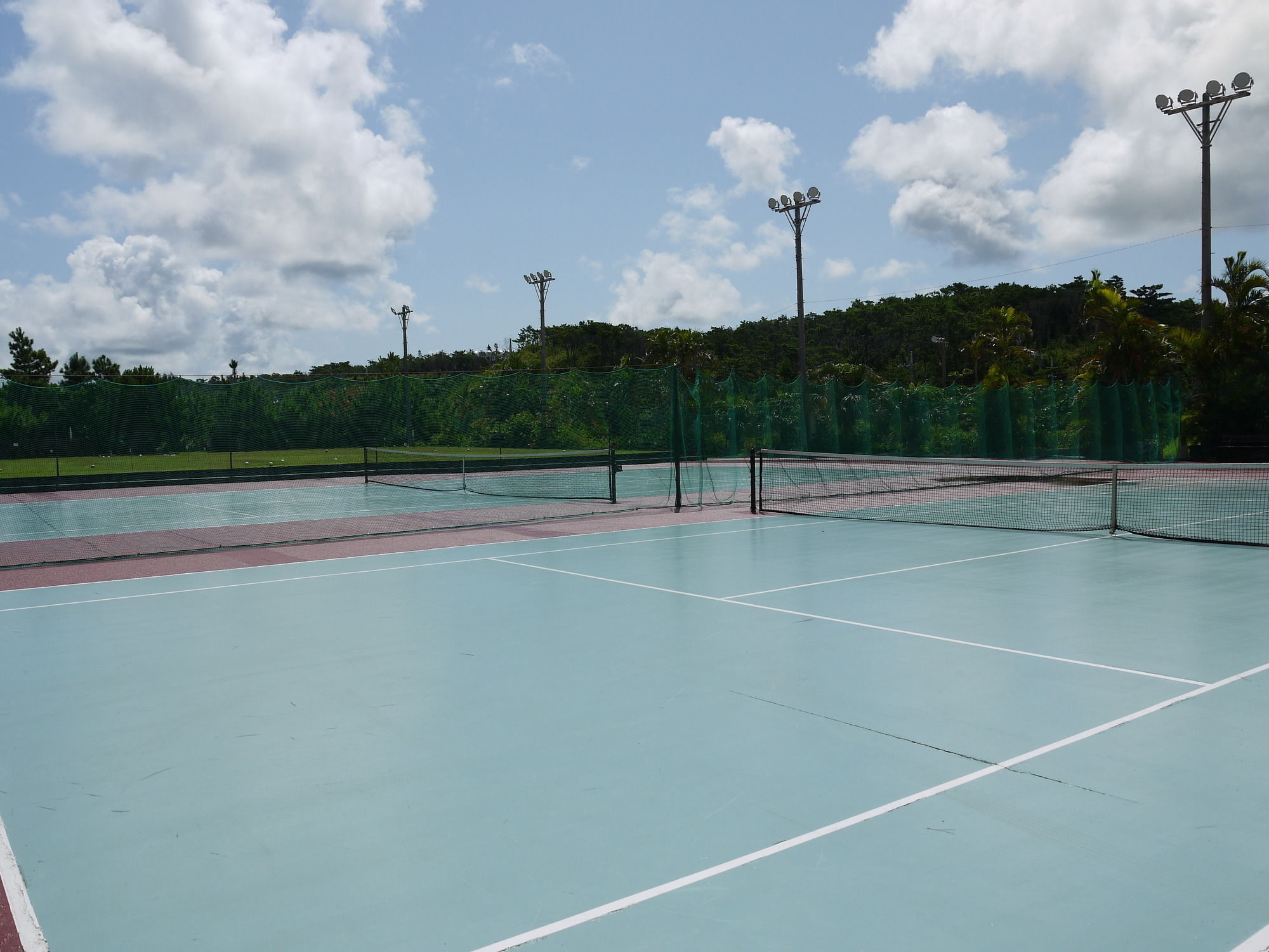 Фото Okinawa Kariyushi Resort Exes Onna