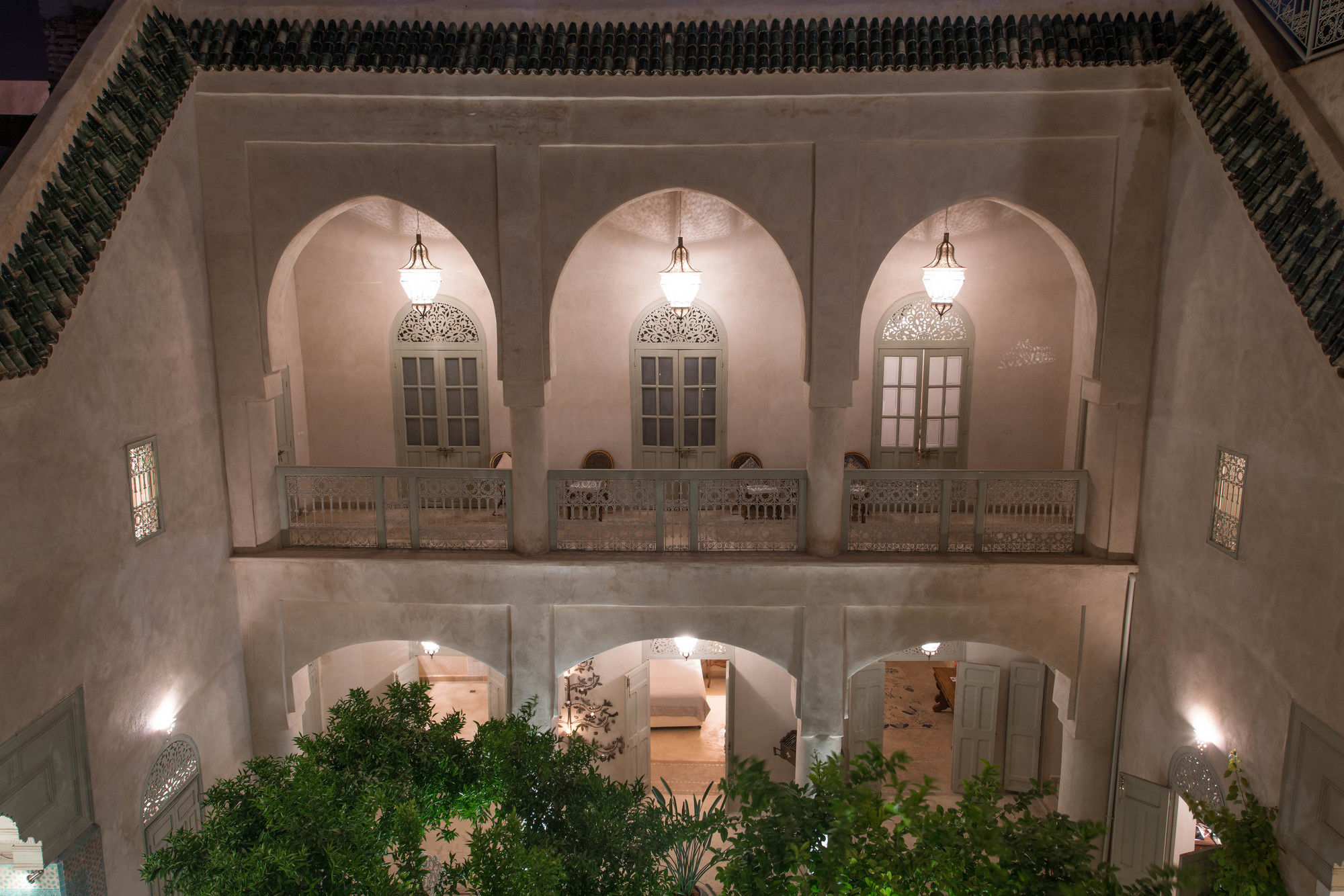 Фото Riad Emberiza Sahari