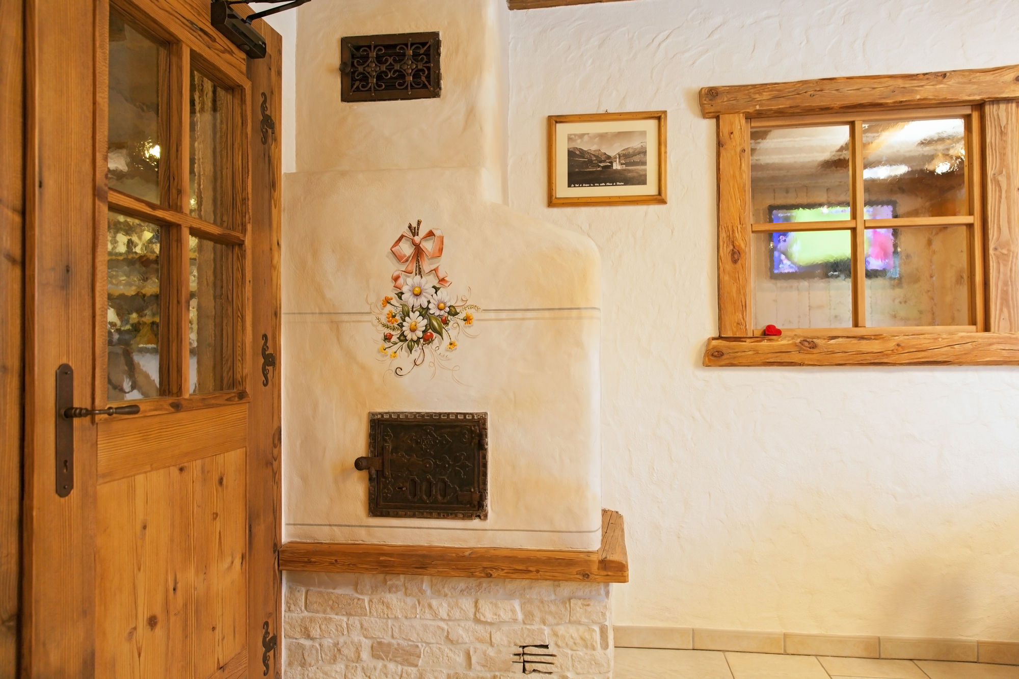 Фото Hotel Crosal