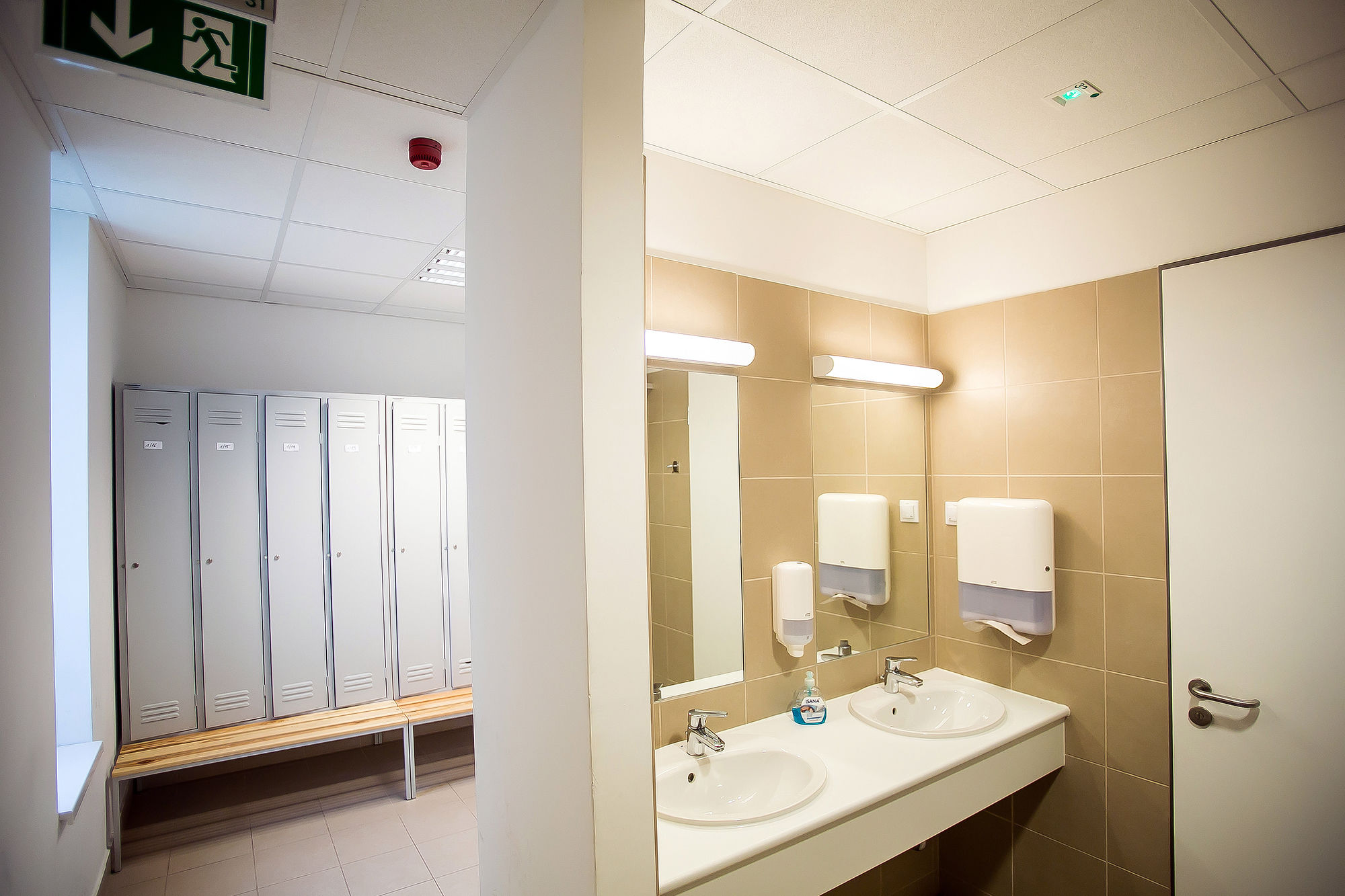 Фото Best Western Plus Lakeside Hotel