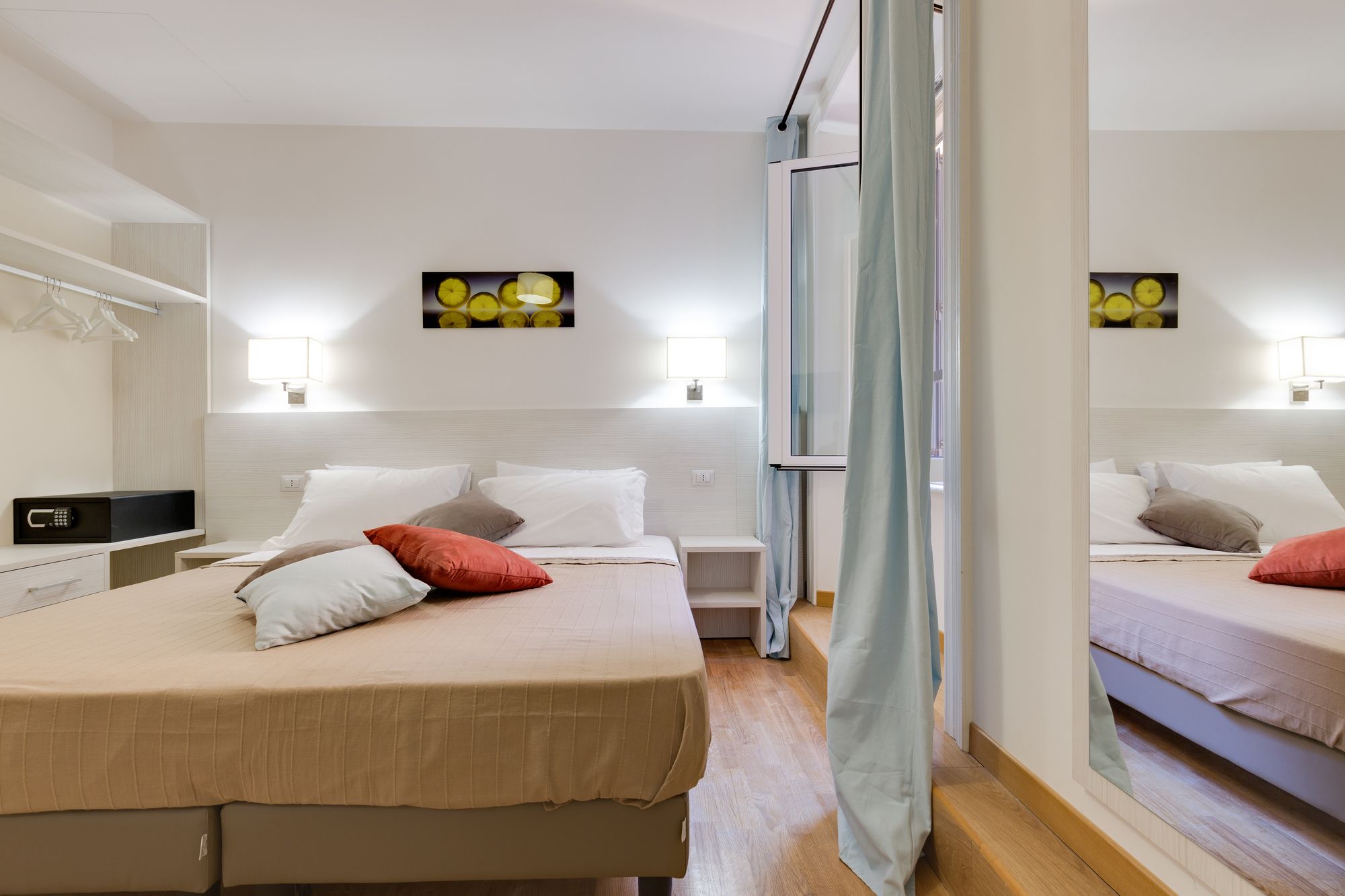 Фото Dolce Luxury Rooms