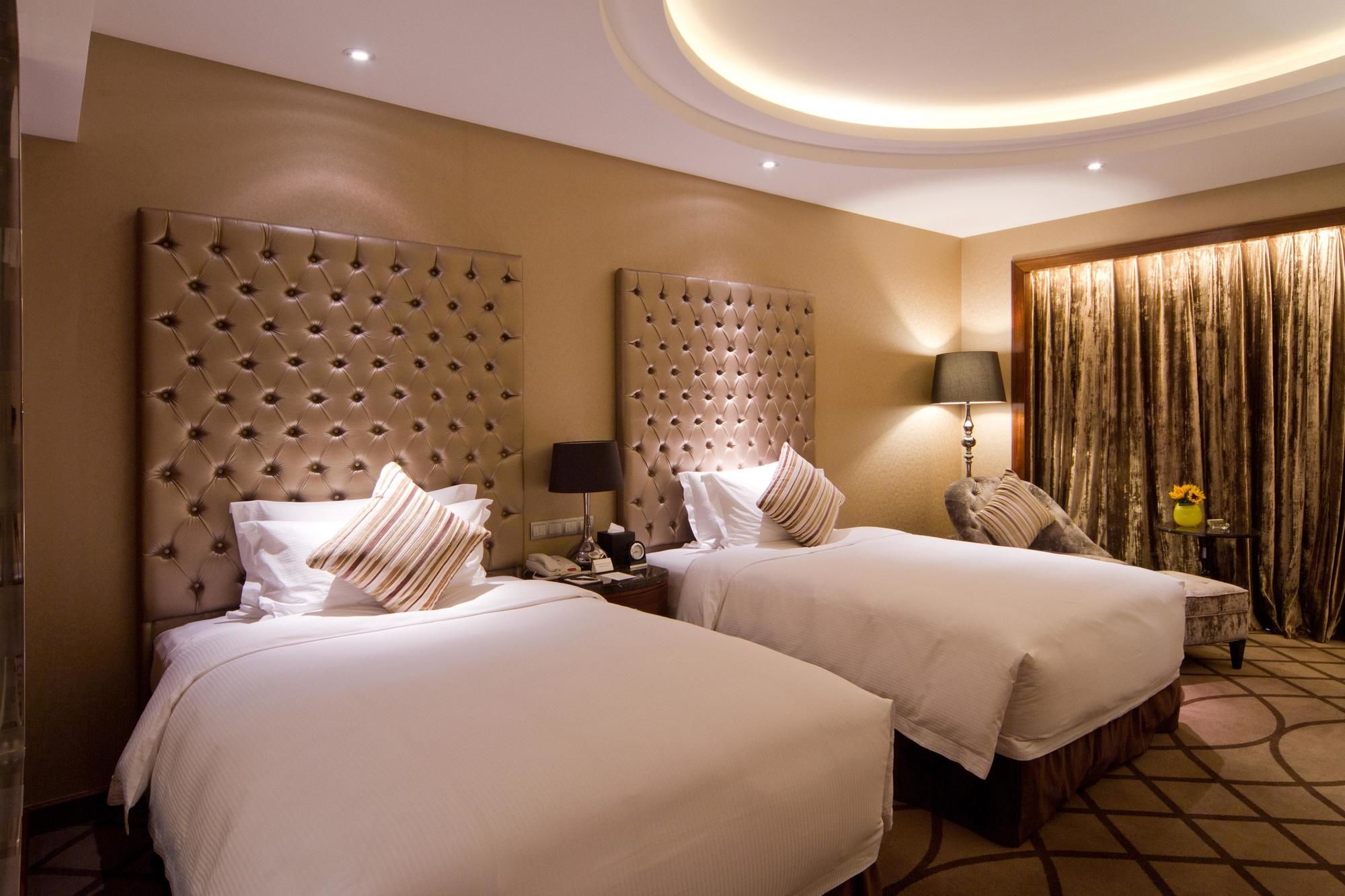 Фото 212268915704