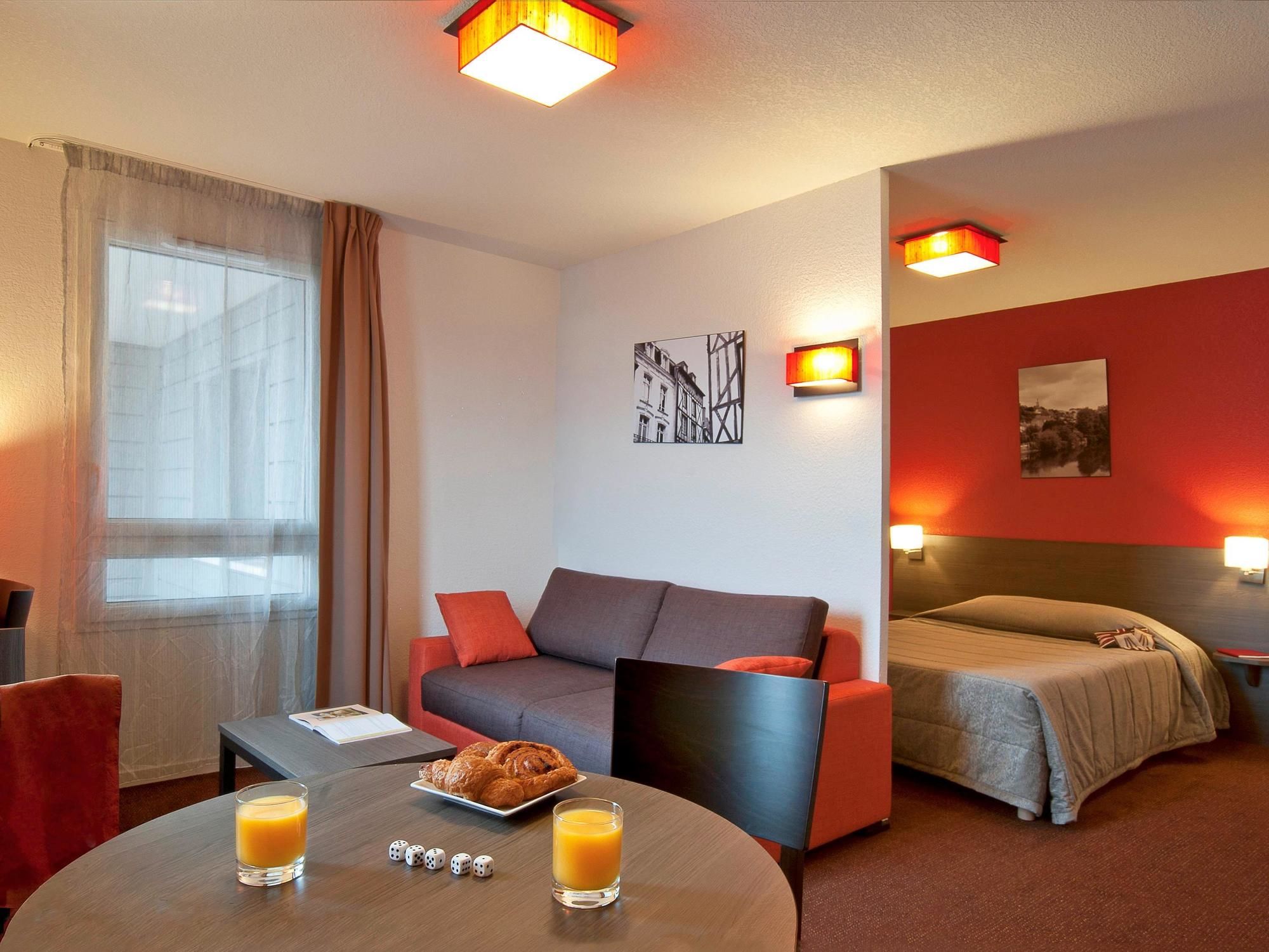 Фото Adagio Access Poitiers