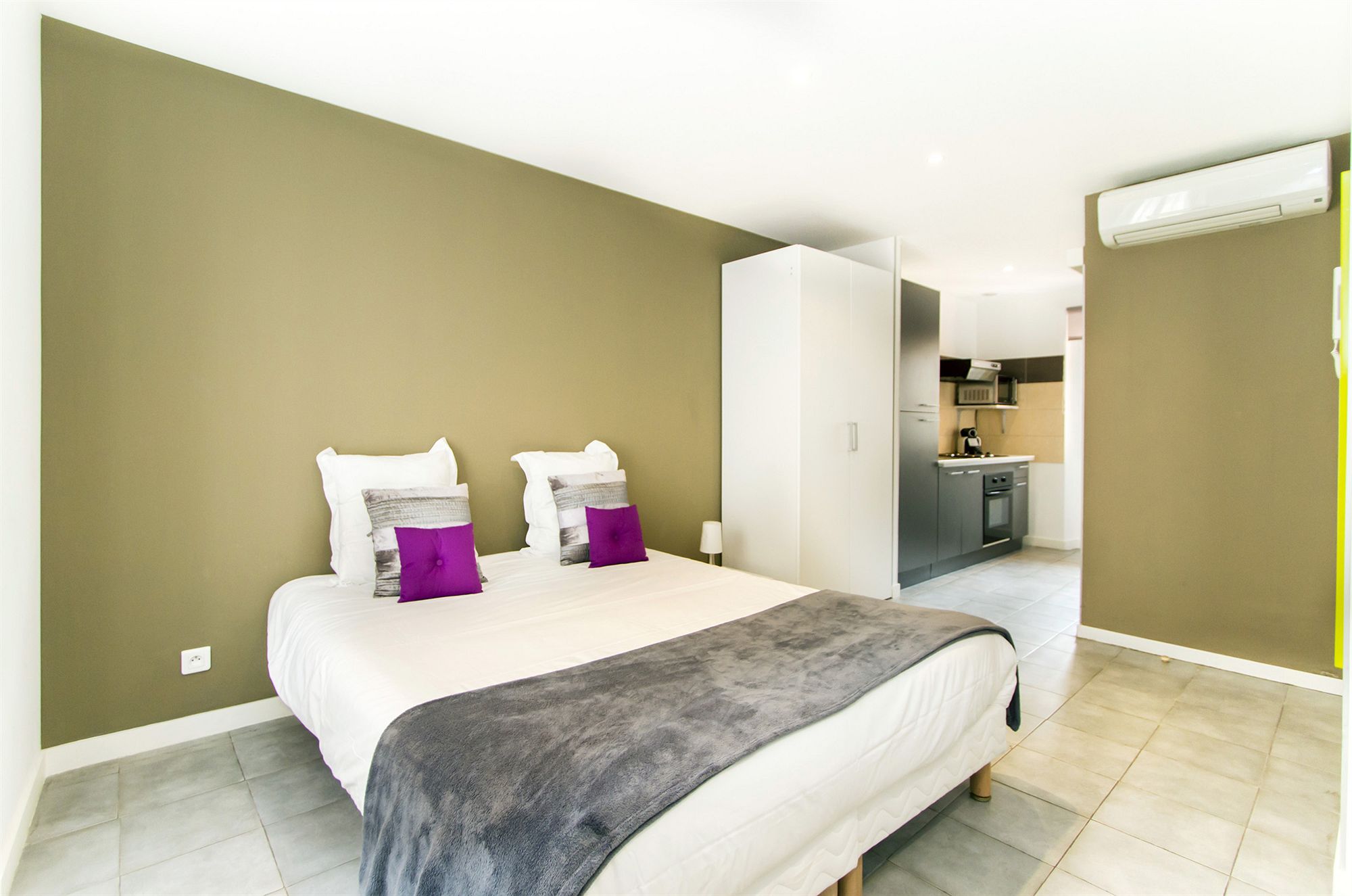 Фото Florella Achard