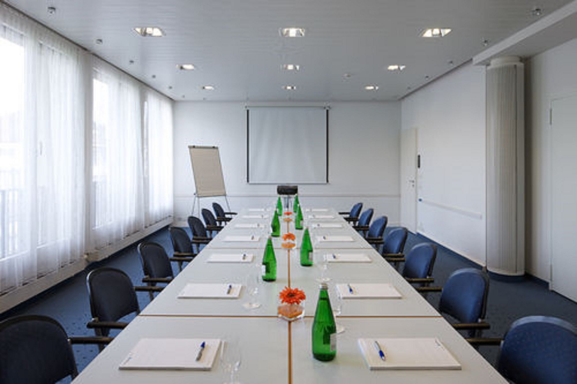 Фото Glärnischhof by Trinity