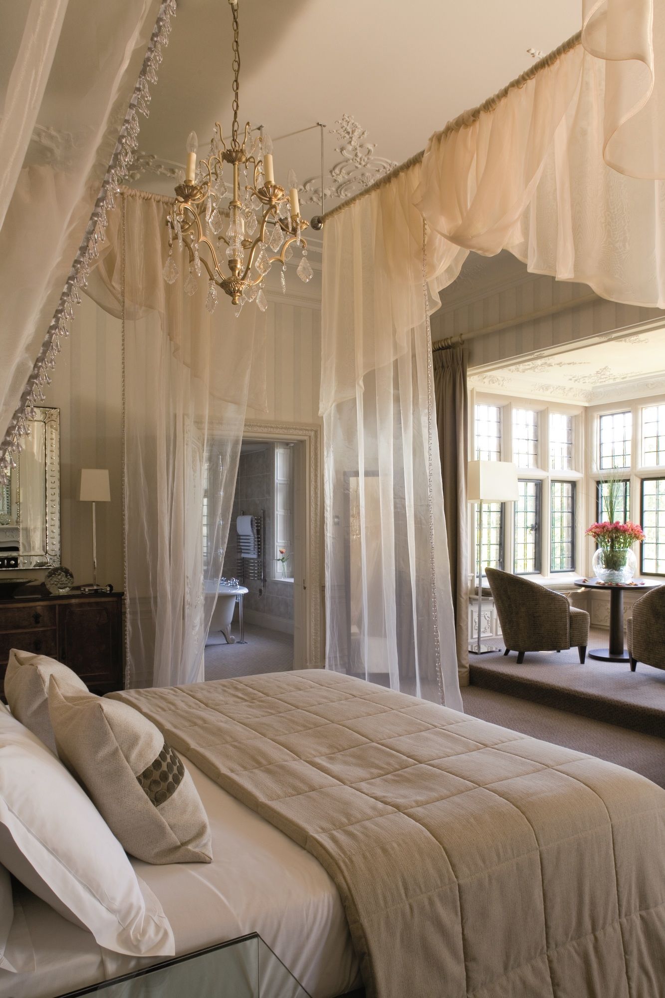 Фото Rhinefield House Hotel