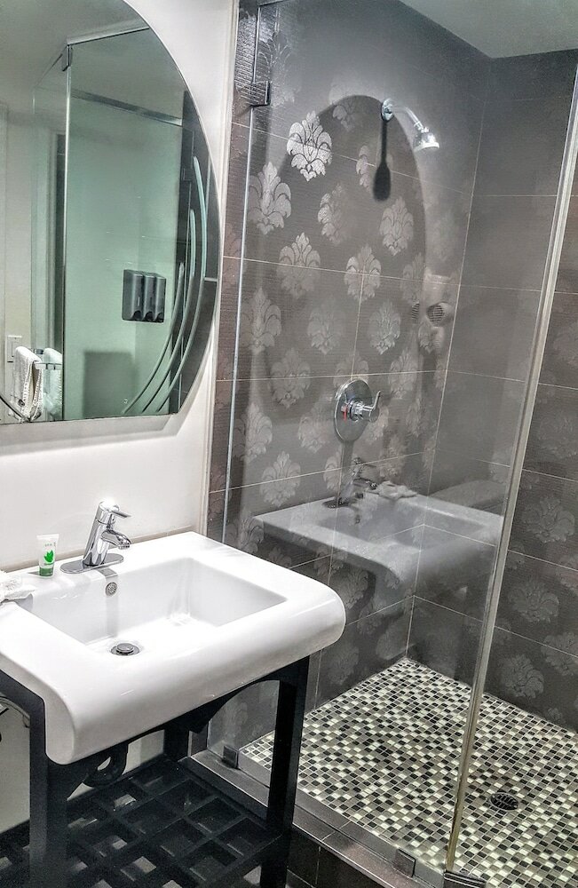 Фото Gardena Terrace Inn