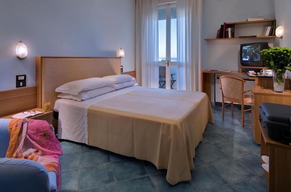 Фото Alexandra Plaza