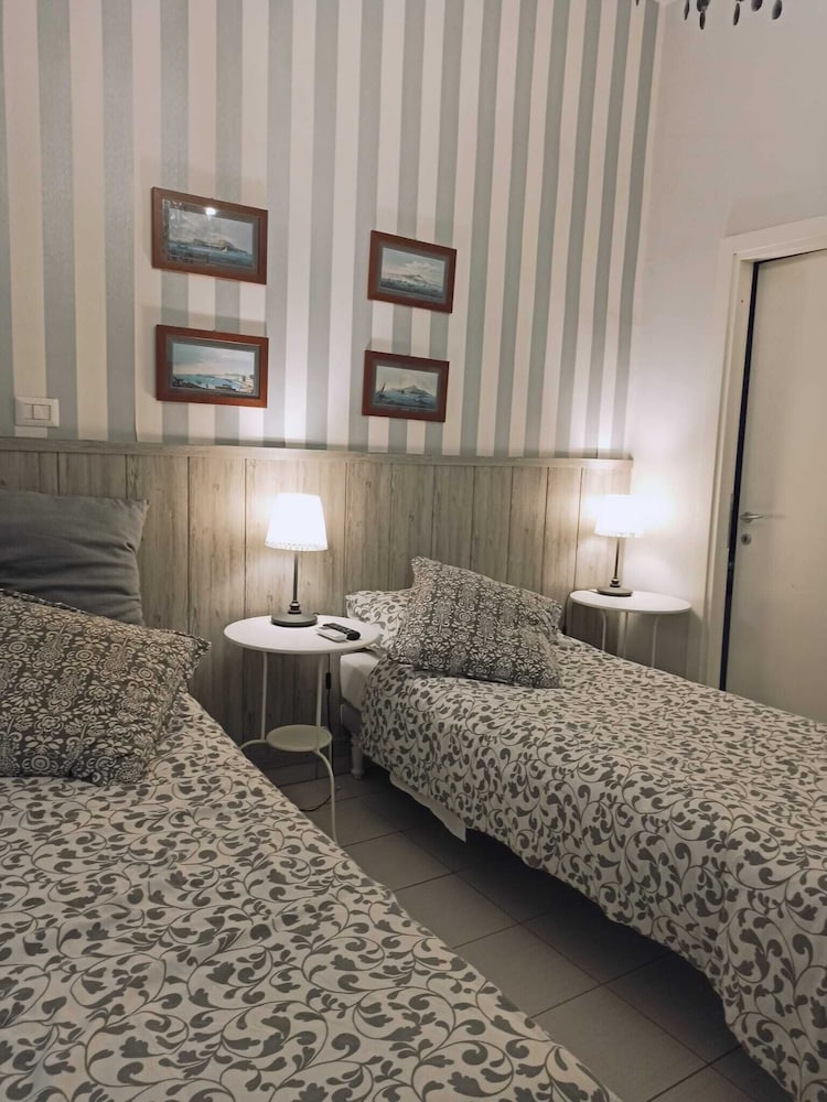 Фото Dei Decumani