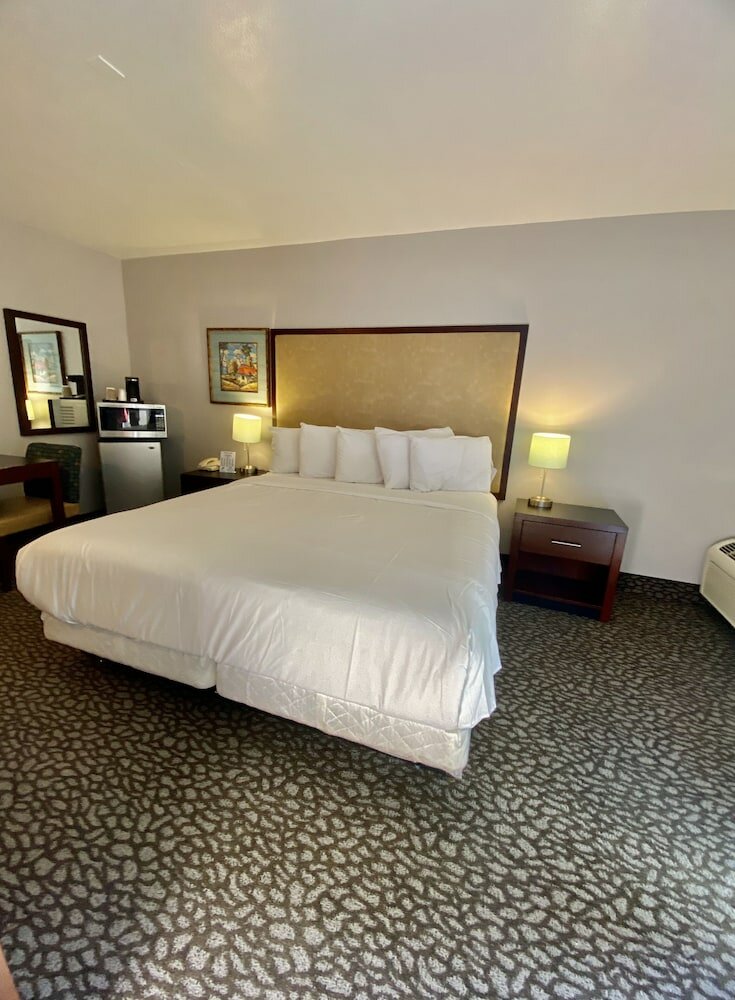 Фото Morro Shores Inn And Suites