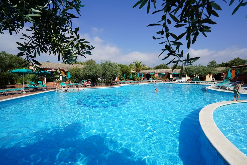 Фото Villaggio Alba Dorata