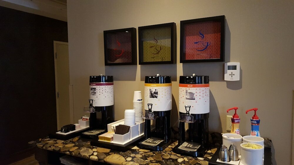 Фото Hampton Inn by Hilton Sydney