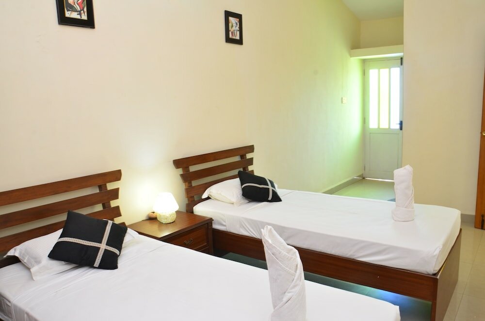 Фото A's Holiday Beach Resort