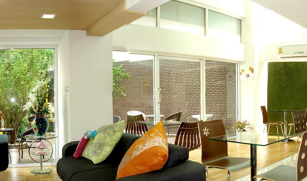 Фото Nantra Sukhumvit 39 Hotel