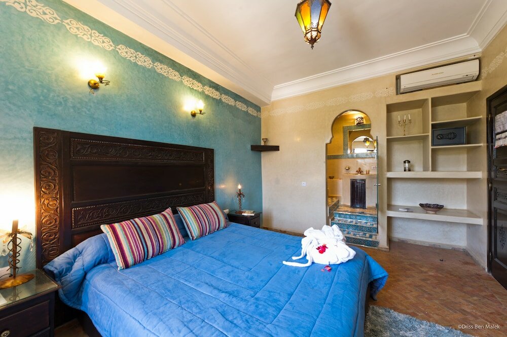 Фото Riad Yacout