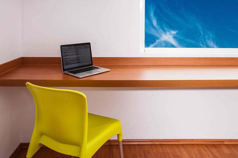 Фото One San Luis Potosi Glorieta Juarez