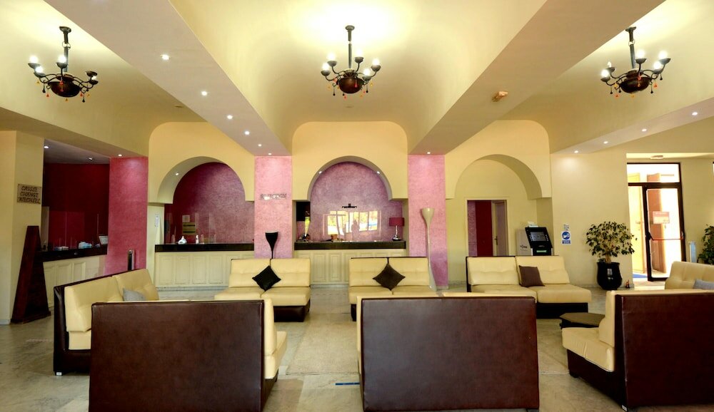 Фото Oasis Hotel & SPA