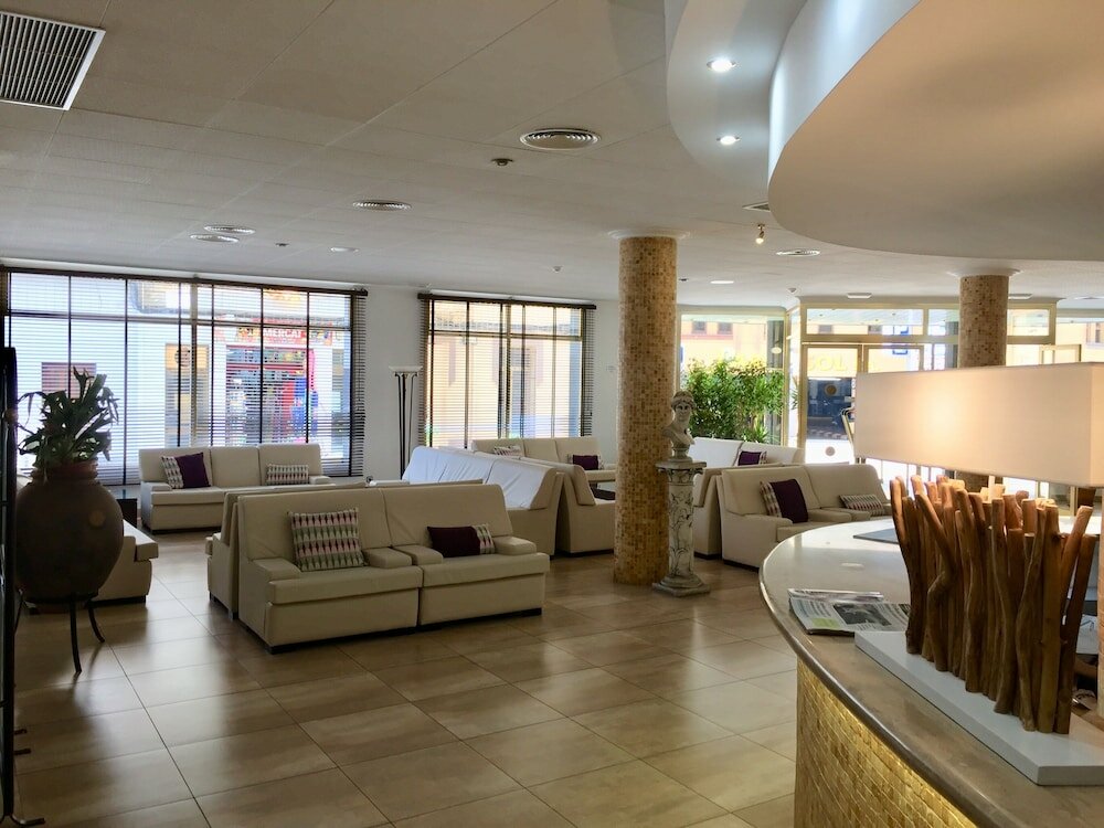 Фото Aparthotel Miami Park