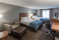 Фото Holiday Inn Express Hotel & Suites Carpinteria, an Ihg Hotel