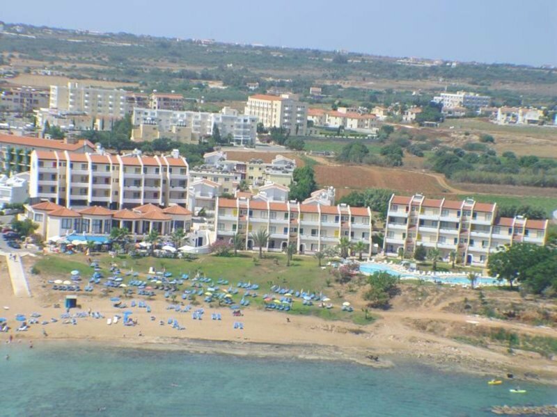 Фото MyroAndrou Beach Hotel Apartments