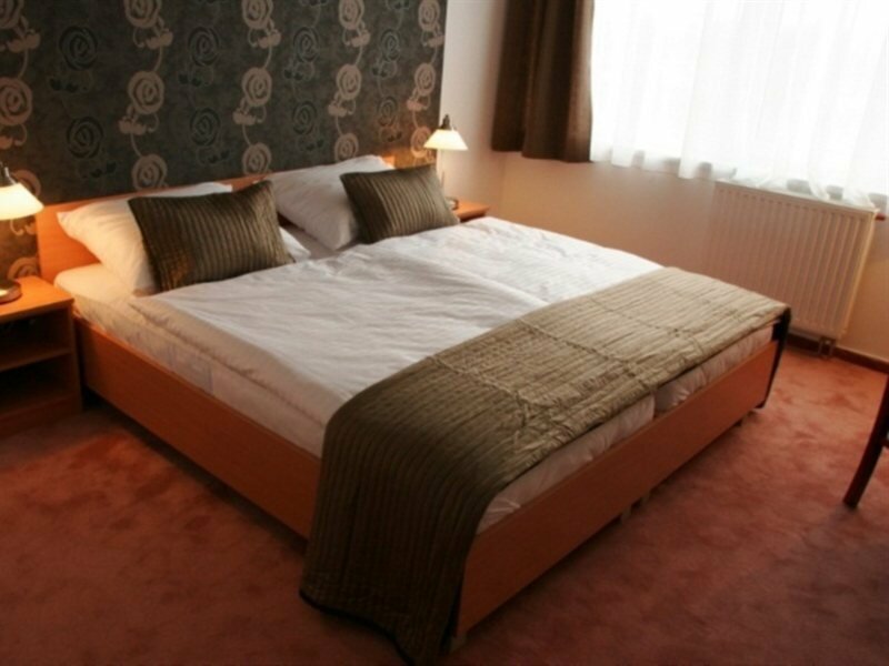 Фото Canada Hotel Budapest