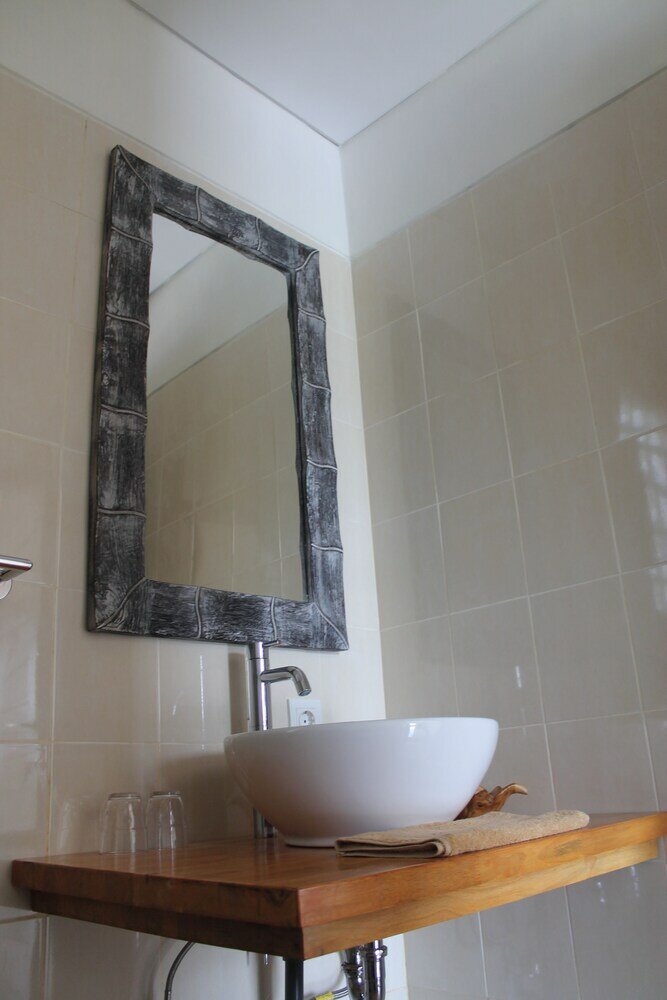 Фото Long Lane Homestay Bali