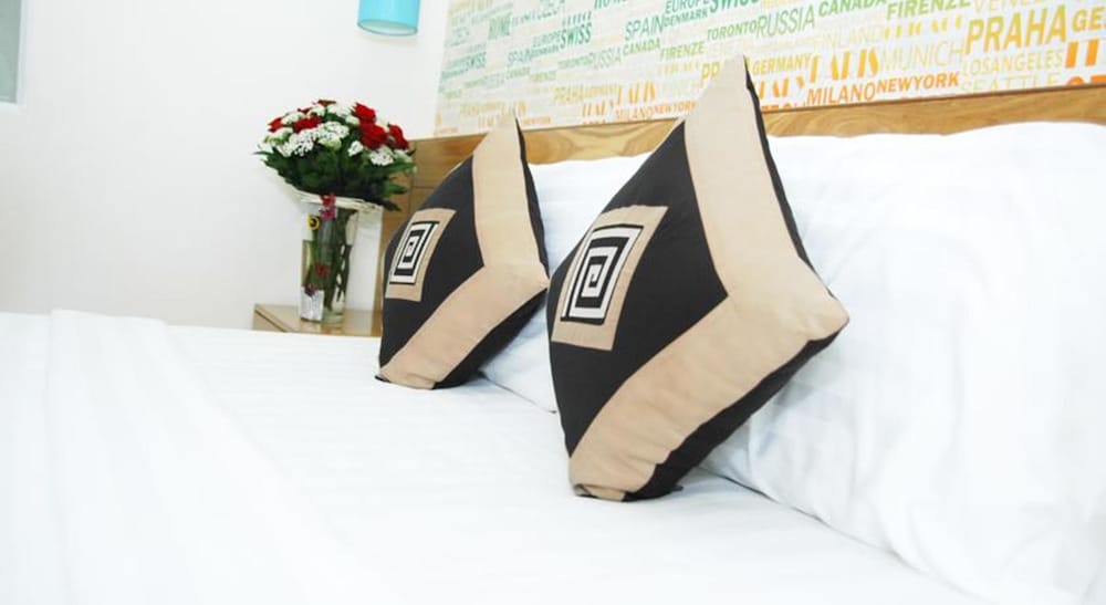 Фото Ailen Garden Hotel