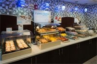 Фото Holiday Inn Express & Suites Nashville Southeast - Antioch, an Ihg Hotel