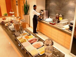 Гостиница Holiday Inn Express Cape Town City Centre