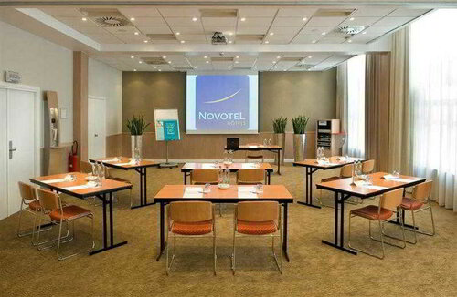 Гостиница Novotel Gent Centrum в Генте