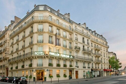 Гостиница Hotel Pavillon Monceau в Нантере