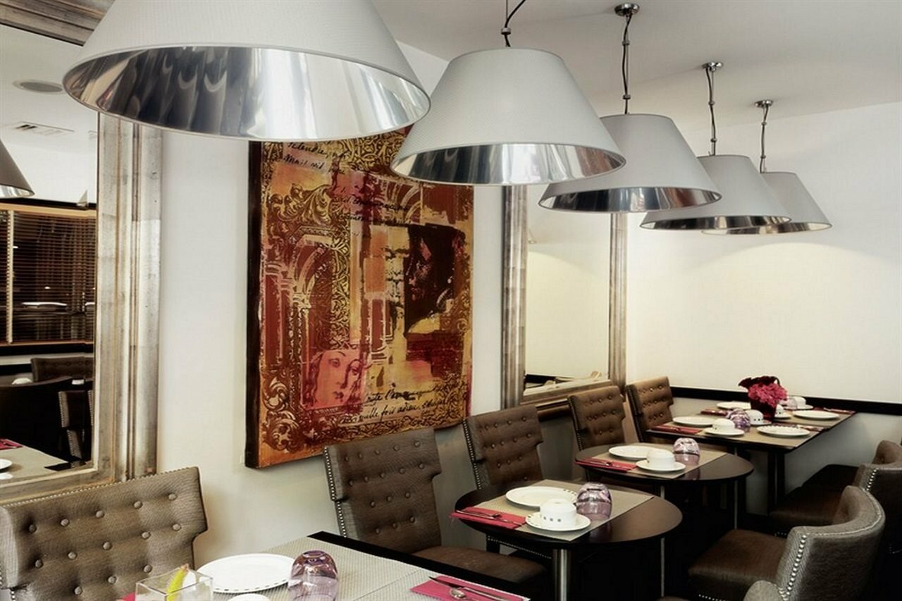 Фото Hotel Auteuil