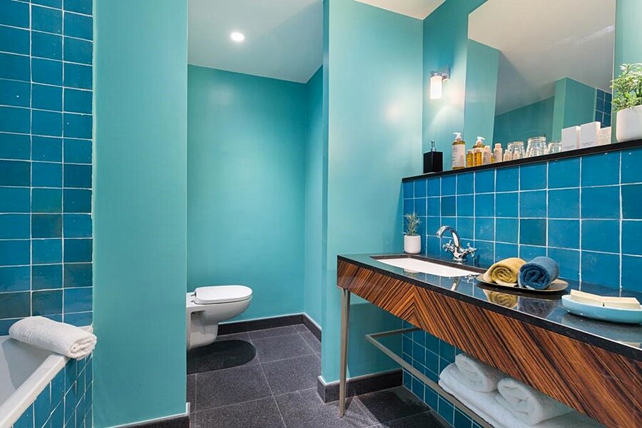 Фото The Jay Hotel by HappyCulture