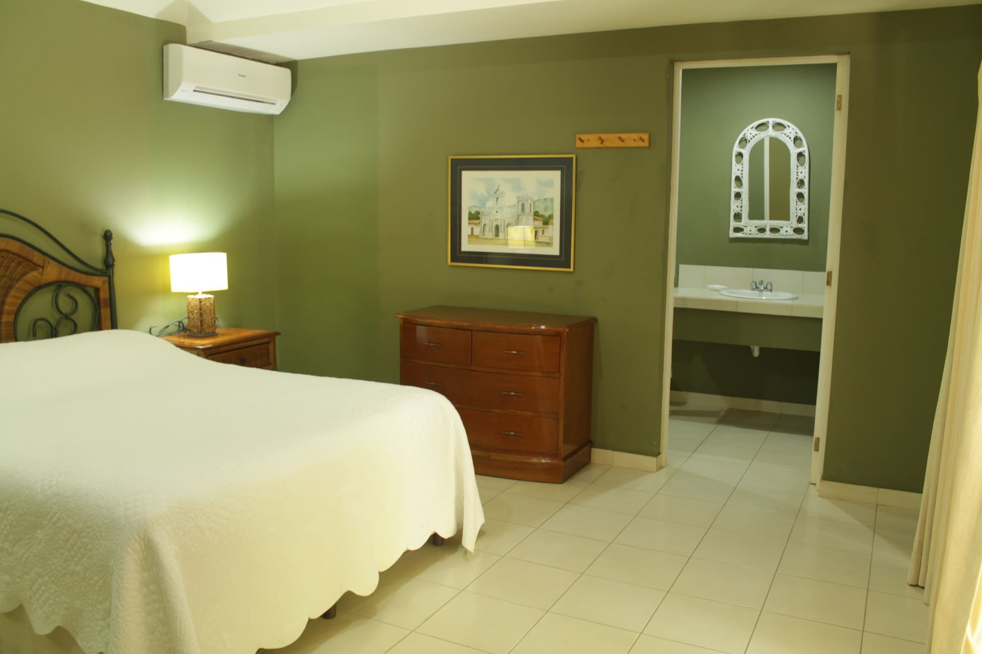 Фото Puerto Barillas Marina & Lodge