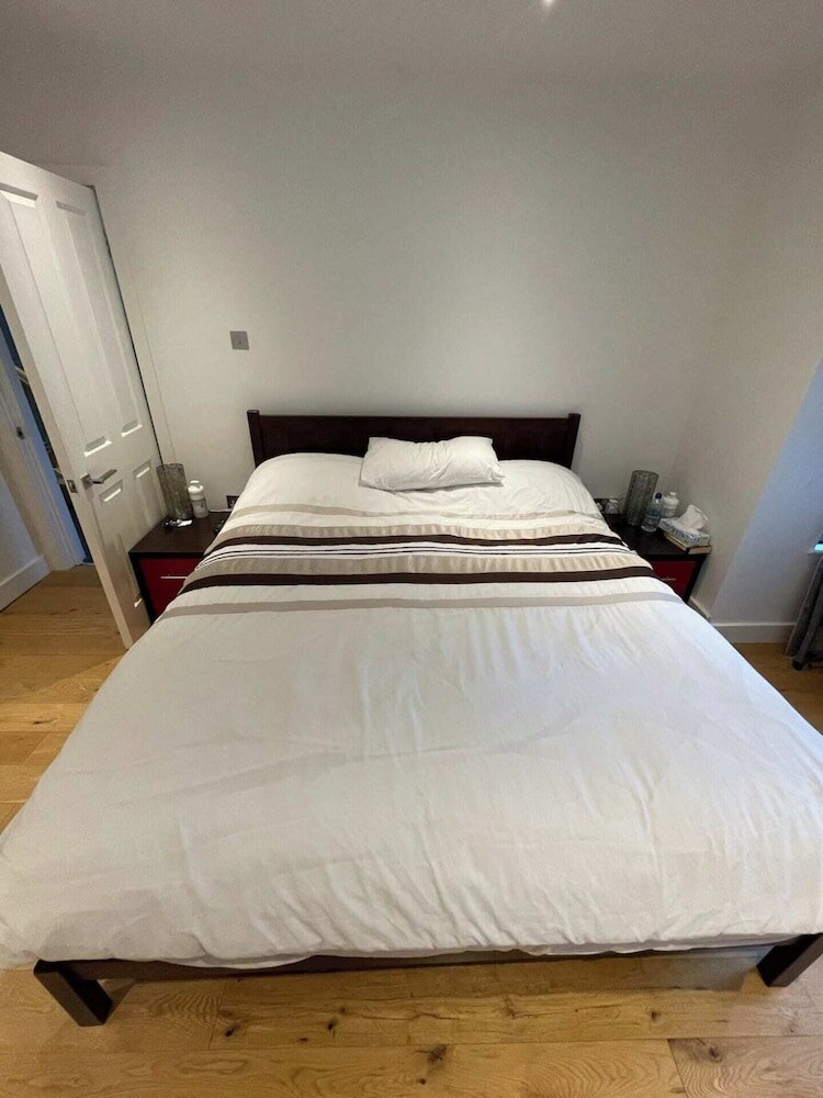 Фото Incredible 5bd House on Private Road - Tulse Hill