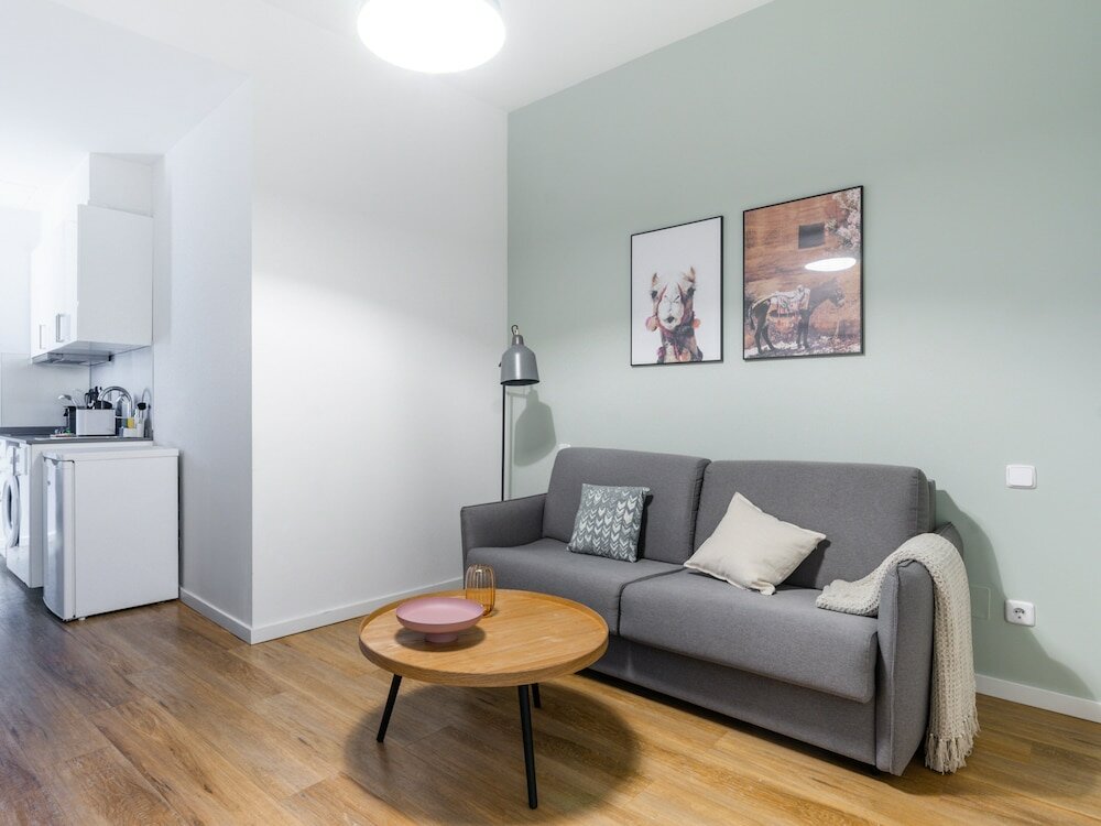 Фото Limehome Madrid La Bolsa