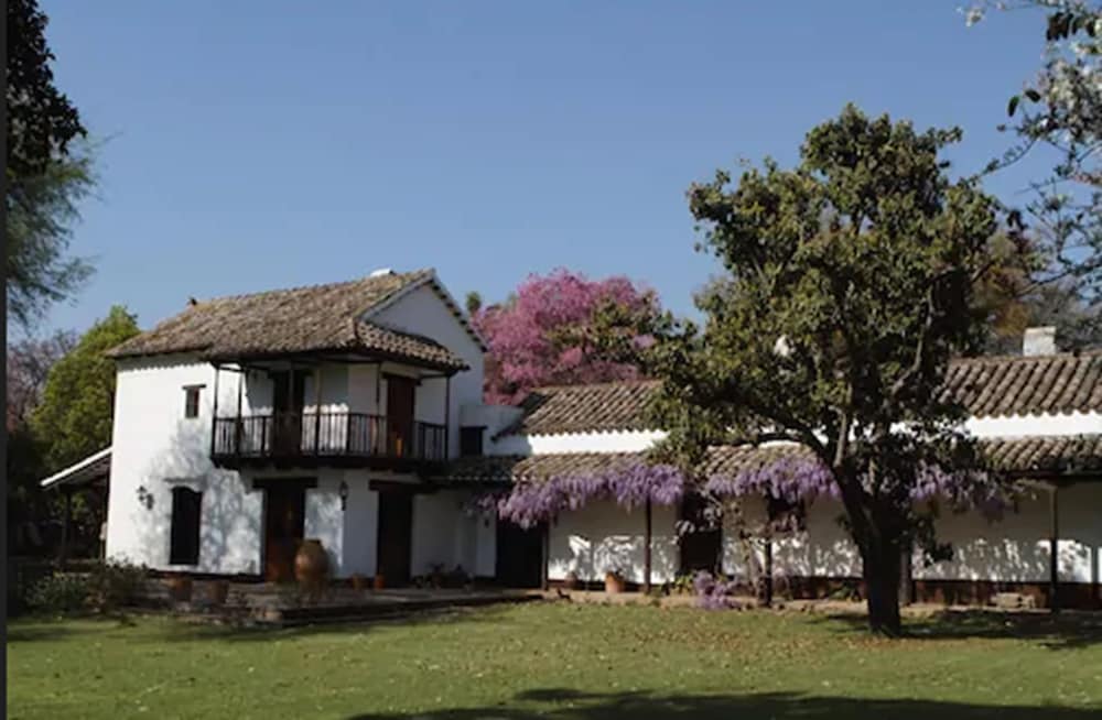 Фото Estancia El Bordo de las Lanzas