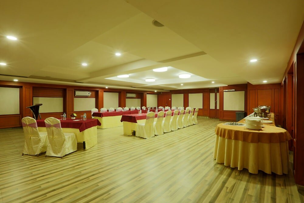 Фото Hotel D Courtyard