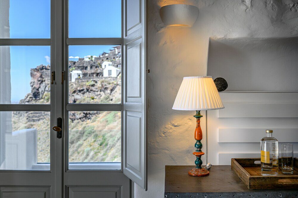 Фото Iconic Santorini by Sandglass