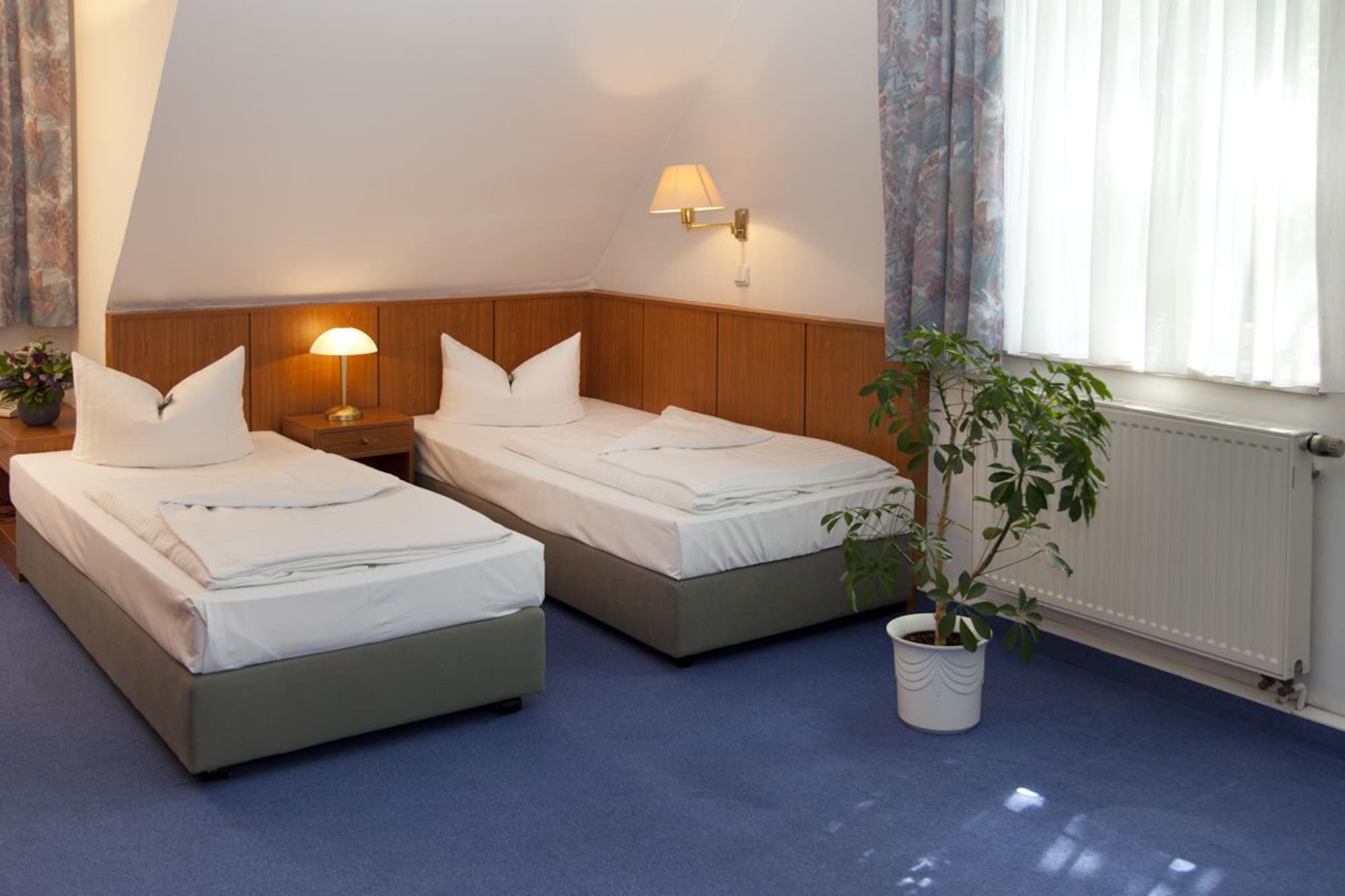 Фото Hotel Gartenstadt