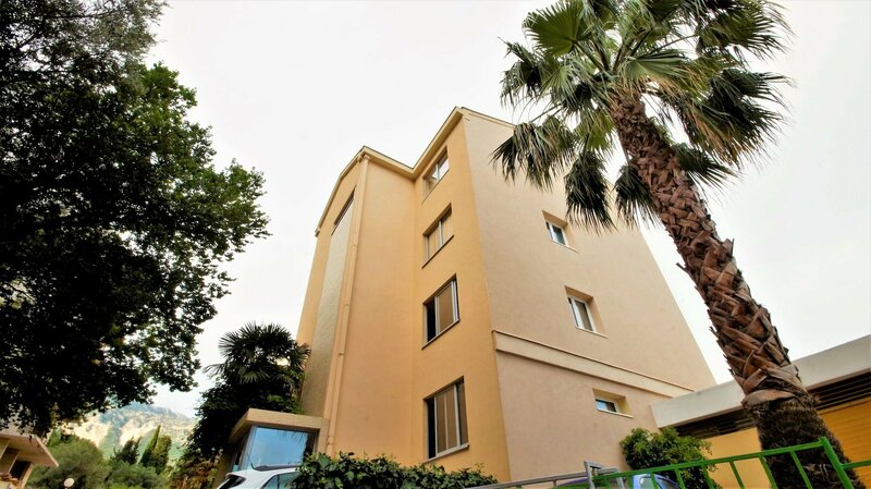 Гостиница Apartments Bracanovic