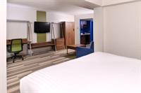 Фото Holiday Inn Express & Suites Raleigh Ne - Medical Ctr Area, an Ihg Hotel