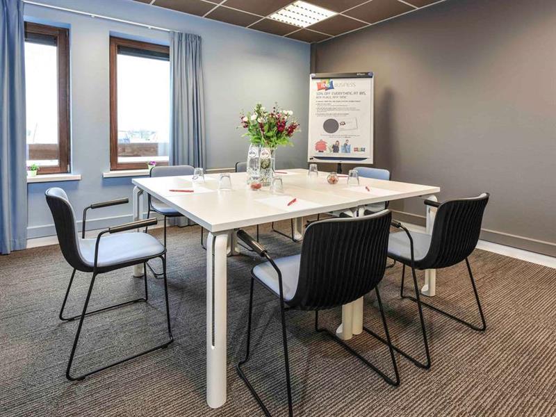 Фото Ibis Charleroi Airport Brussels South