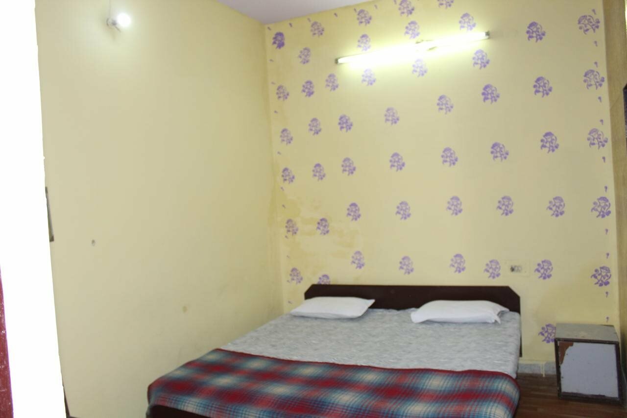 Фото Hotel Raj Bed & Breakfast