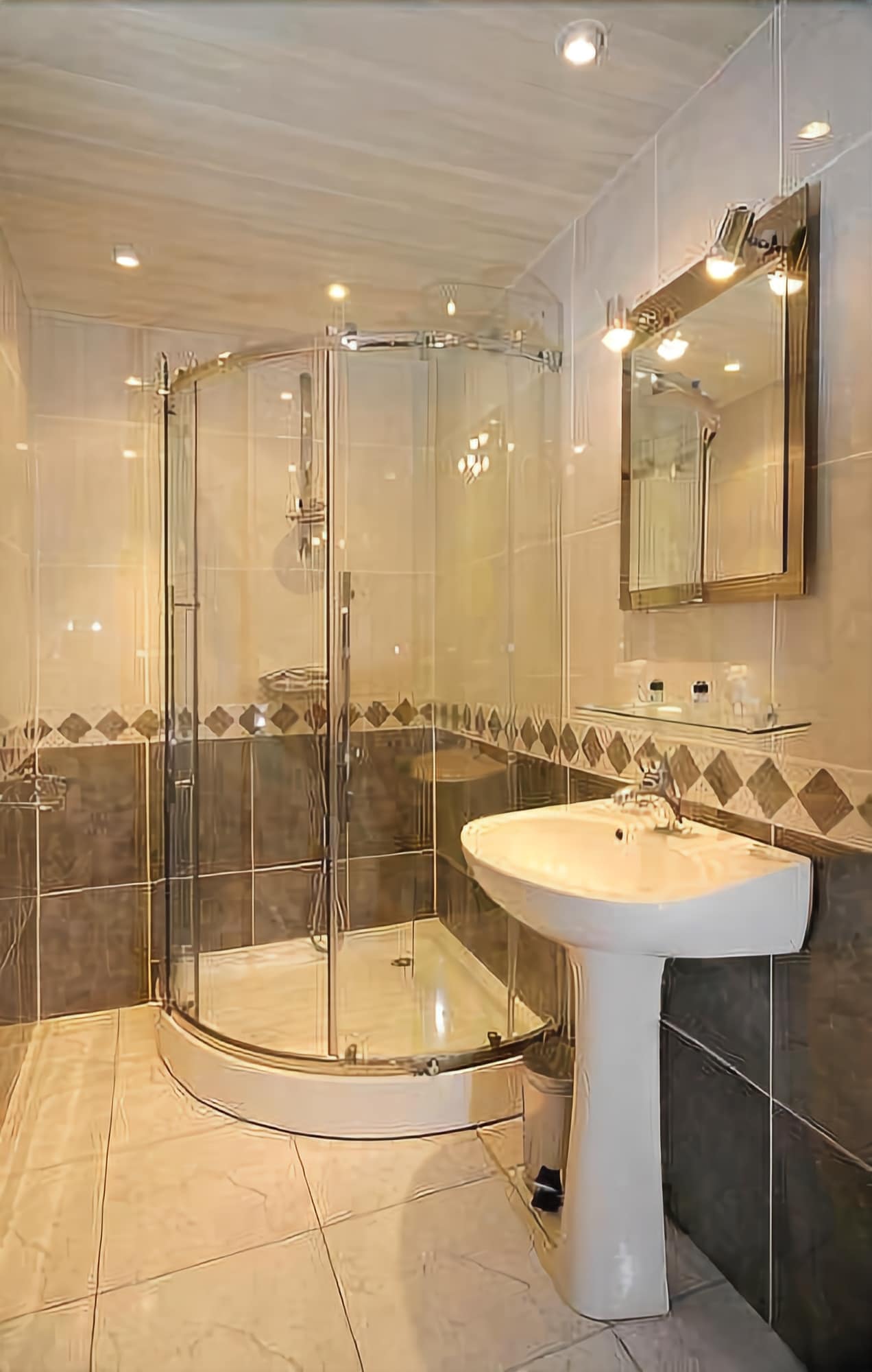 Фото Hôtel Le Home Saint Louis