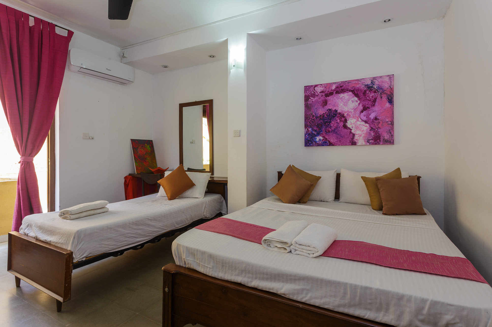 Фото Colpetty House